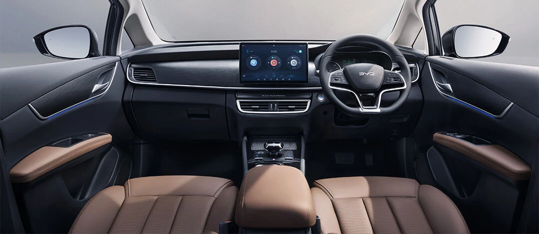 Thiết kế nội thất BYD M6