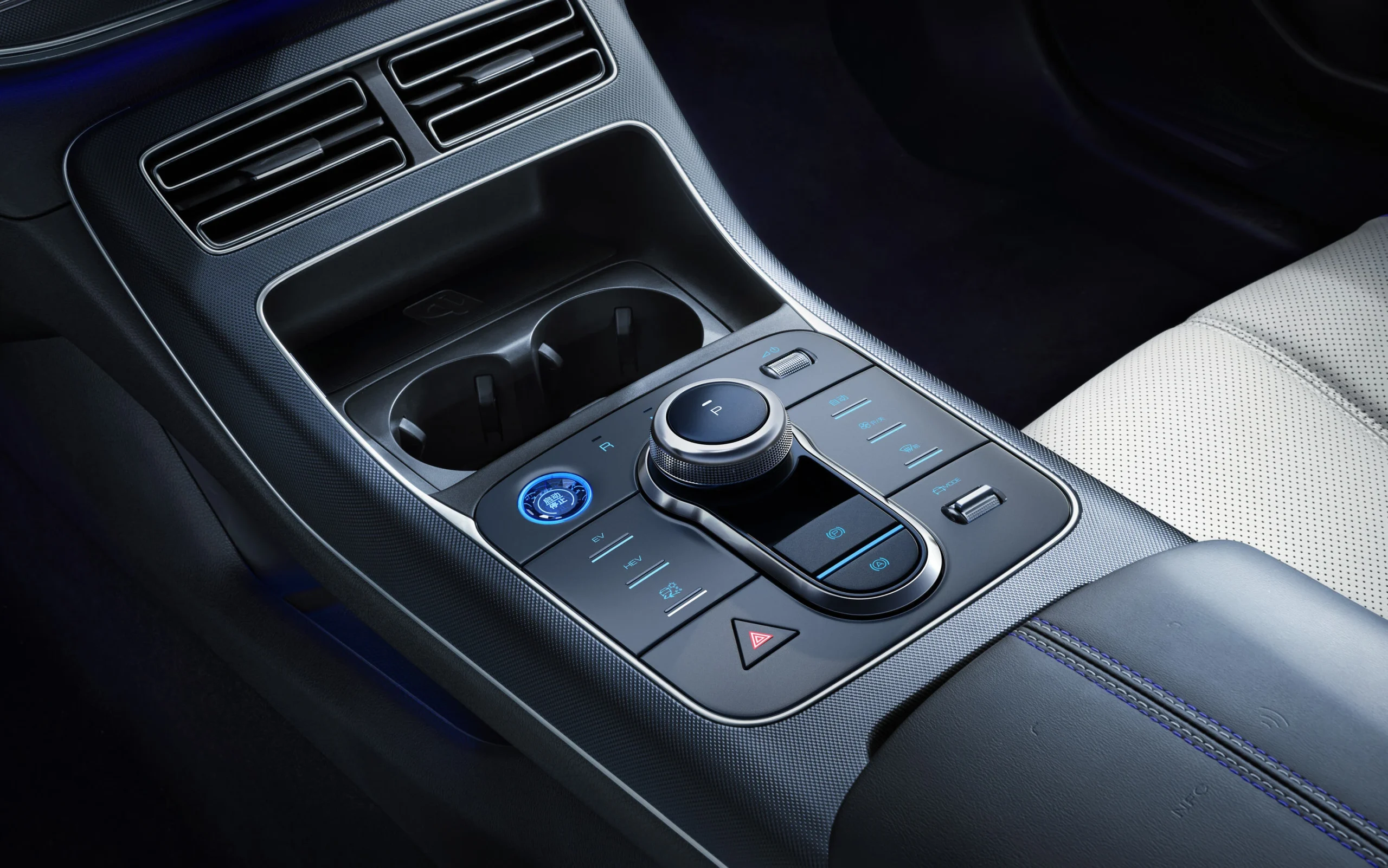 BYD SEAL U