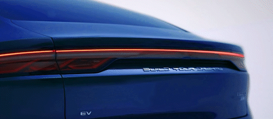Đèn đuôi xe byd han 