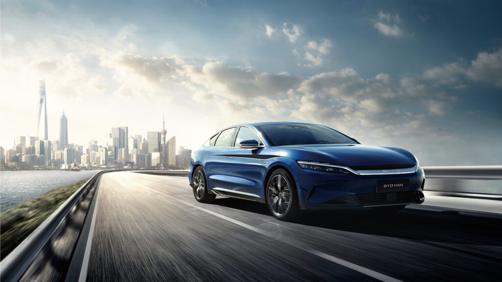 Byd Han Chính Hãng, Giá Tốt Tại Byd Tây Hồ. Sedan Điện 509 Mã Lực, 0-100Km/H 3.9S, Một Sạc Đi 521Km. Giảm 100% Trước Bạ, Tặng Sạc Treo Tường.