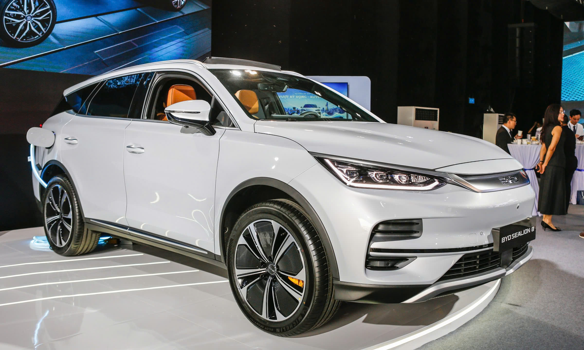 BYD SEALION 8 - Image 6